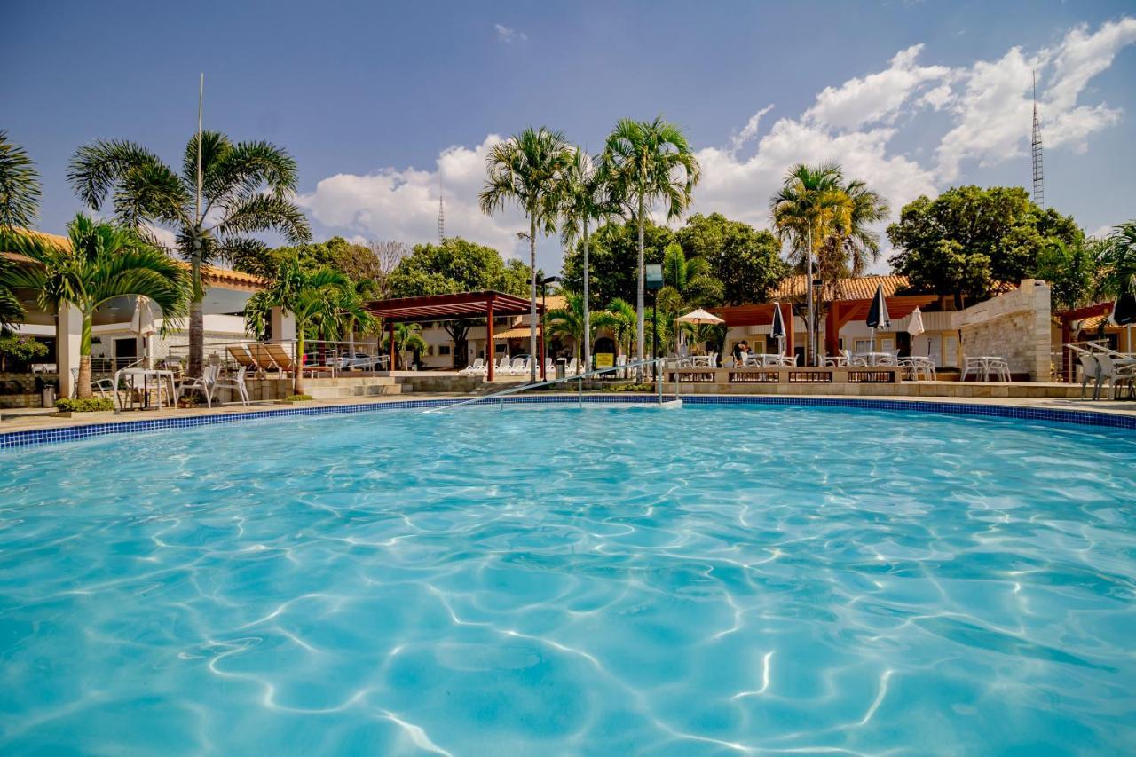 Diroma Resort Com Um Dia No Acqua Park Caldas Novas Eksteriør bilde