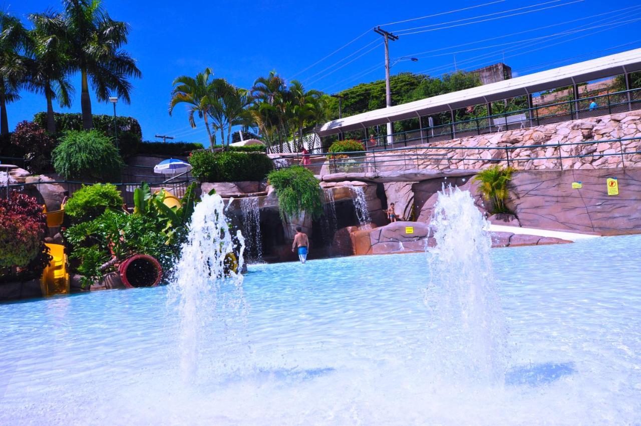 Diroma Resort Com Um Dia No Acqua Park Caldas Novas Eksteriør bilde