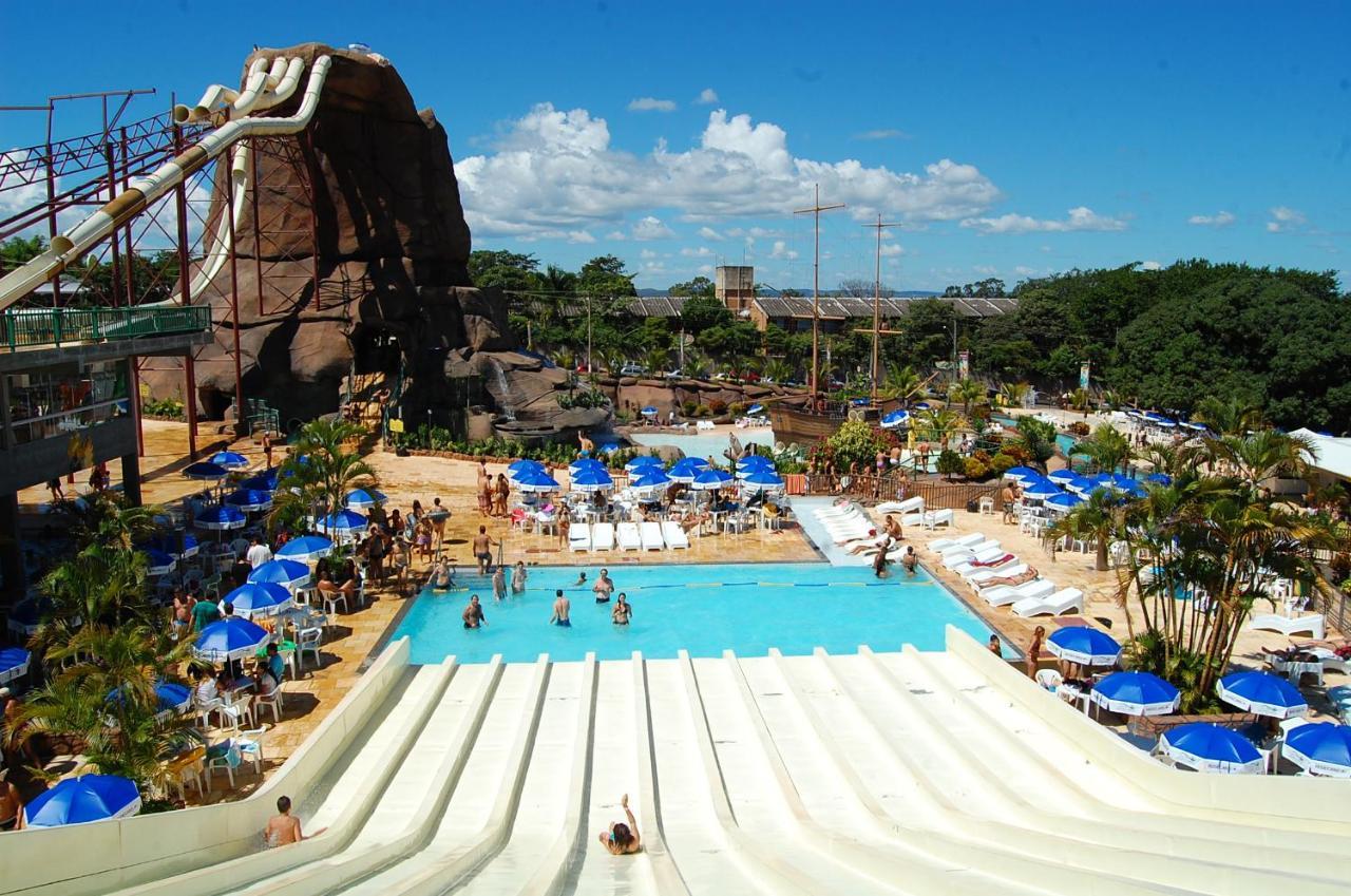 Diroma Resort Com Um Dia No Acqua Park Caldas Novas Eksteriør bilde