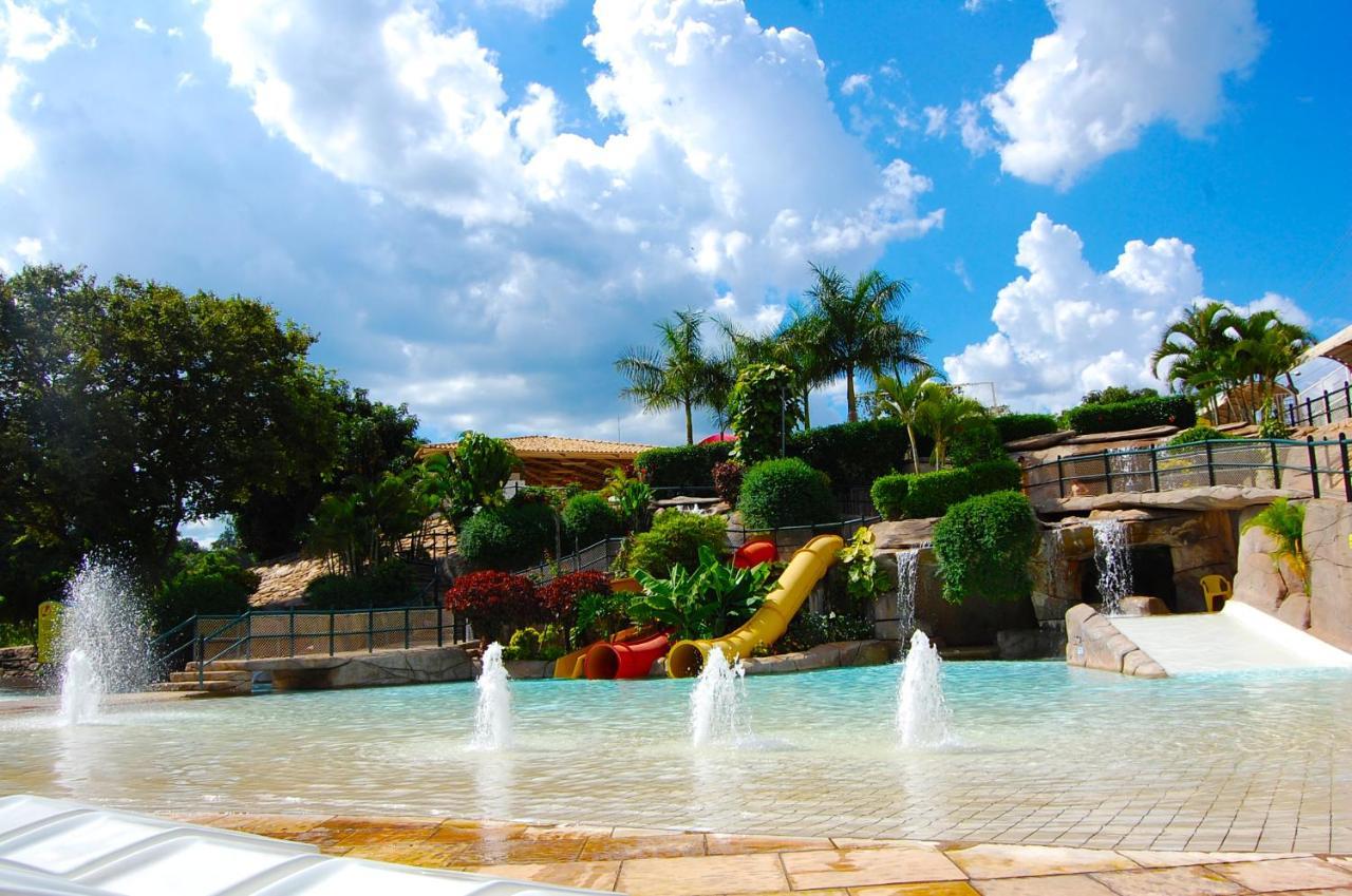 Diroma Resort Com Um Dia No Acqua Park Caldas Novas Eksteriør bilde