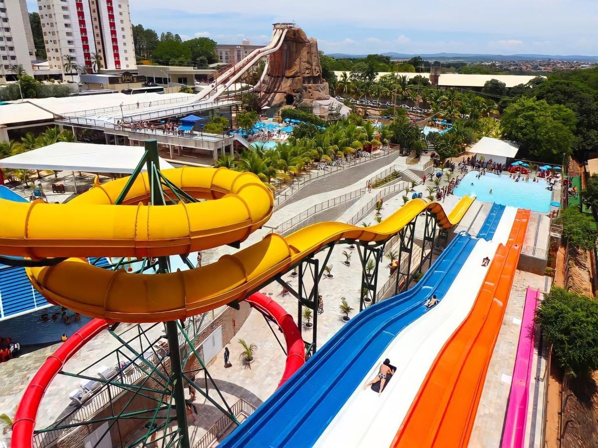 Diroma Resort Com Um Dia No Acqua Park Caldas Novas Eksteriør bilde